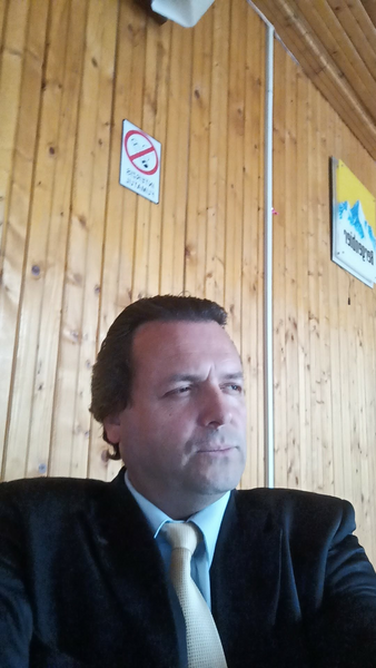 Barbat caut doamna din Bucuresti, 60-75 ani din Bucuresti.